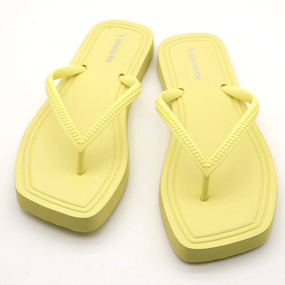 Hot Sale High-quality Women's PVC Flip Flops Light Weight Anti-slippery Summer Beach Use Simple Pure Color Square-Toe for detail