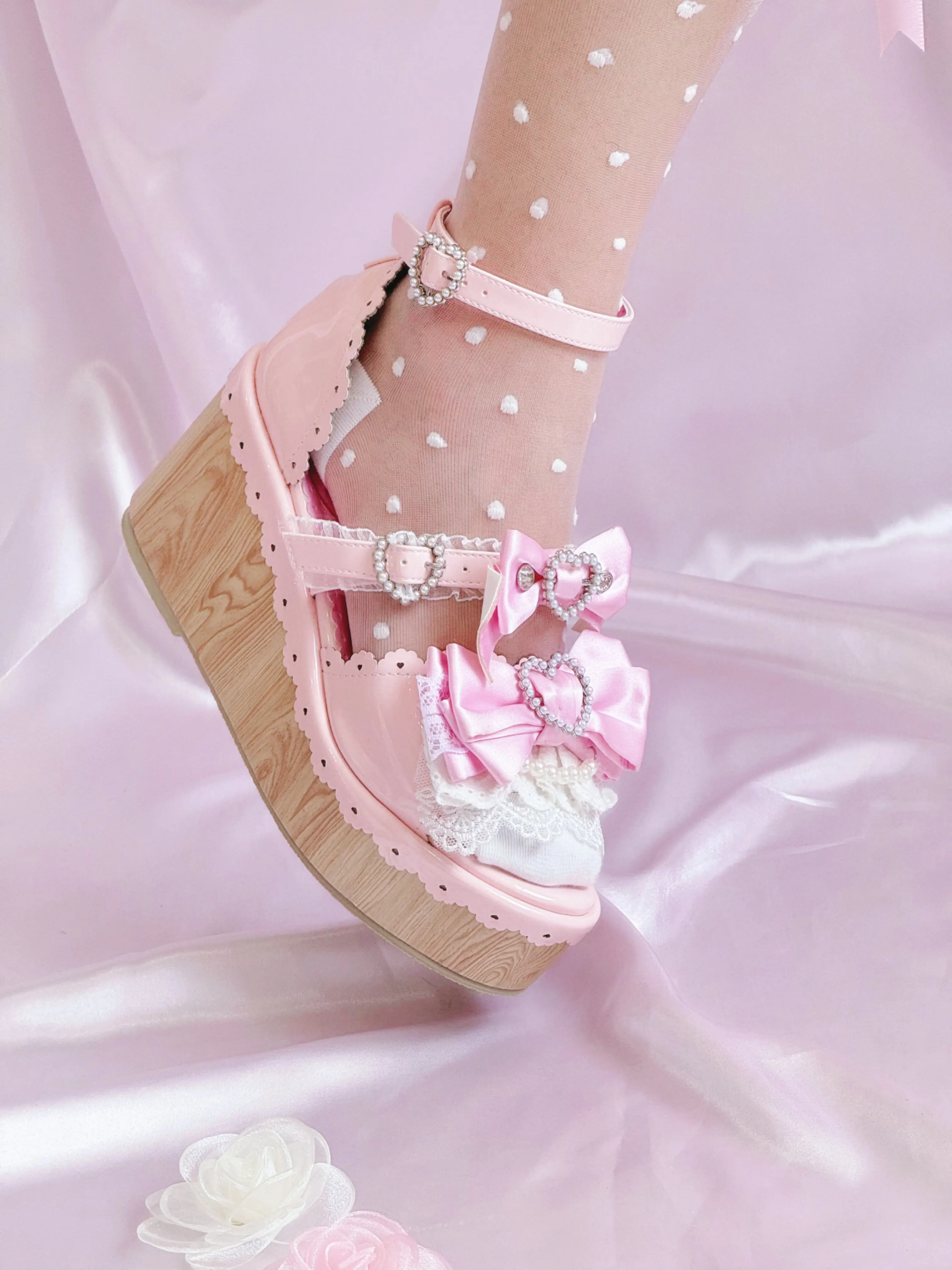 Y2K Millennium Lolita Original Design Slope Heel Open-toed Sandals Japanese Girl Ancient Feeling Sweet Bow Lo Shoes detail