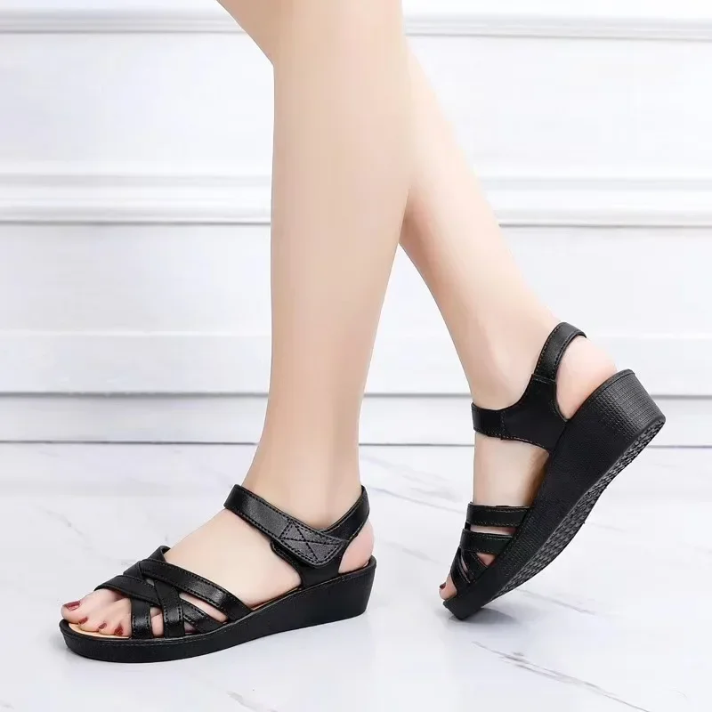 Women's Summer New Soft Sole Non Slip Comfortable Casual Shoes with Sloping Heel and Thick Sole Velcro Breathable Sandals detail