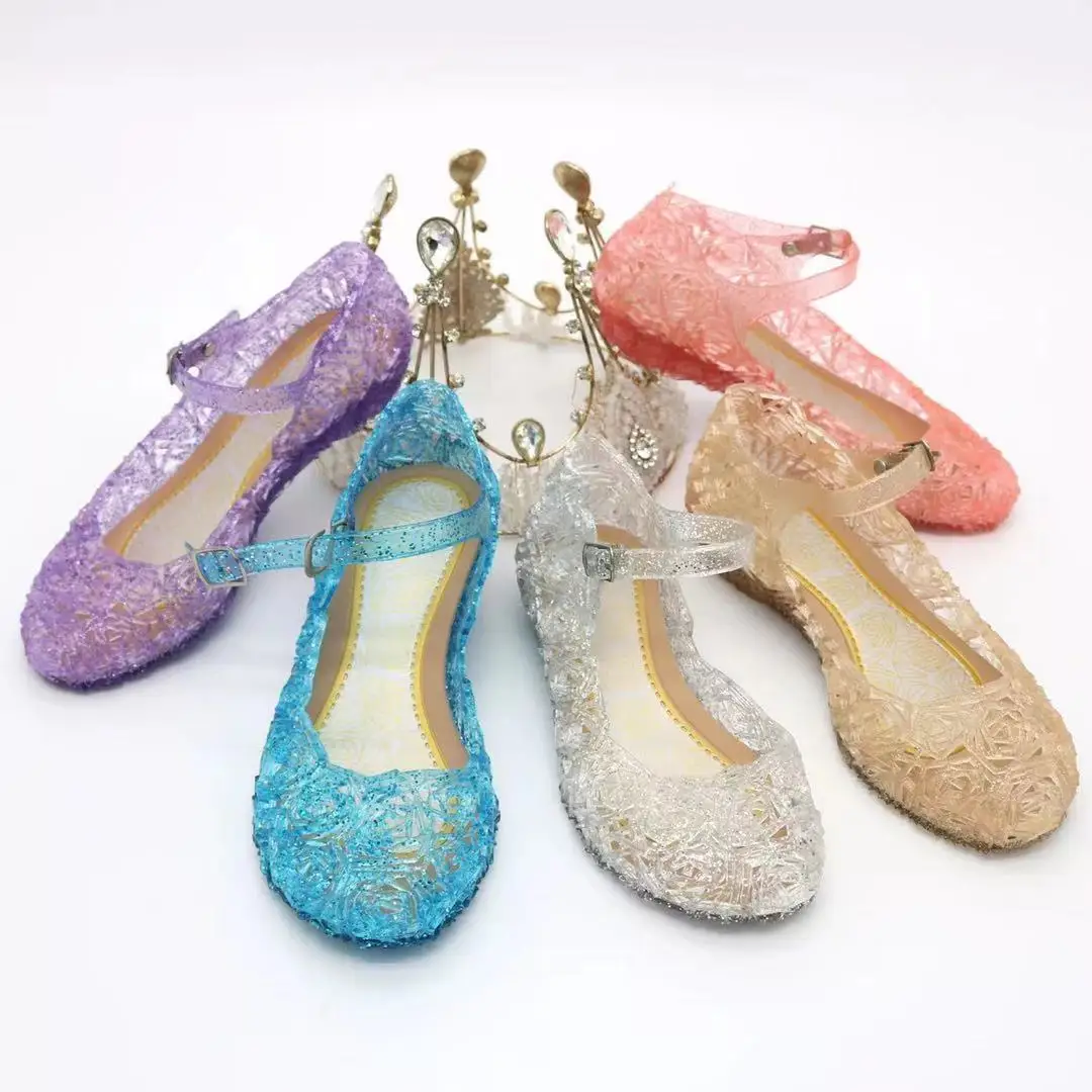 Girls Low Heel Princess Shoes Children New Summer Sandals Girls PVC Jelly Shoes Cinderella Crystal Shoes Kids Slope Heel Sandals detail
