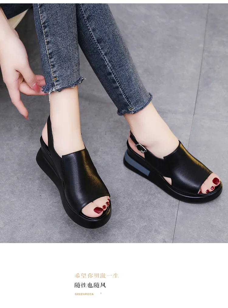 Comfortable Fashion Muffin Thick Bottom Slope Heel Women's Sandals Back Empty Snap Sandals Large Size Light Sandals 2023 detail