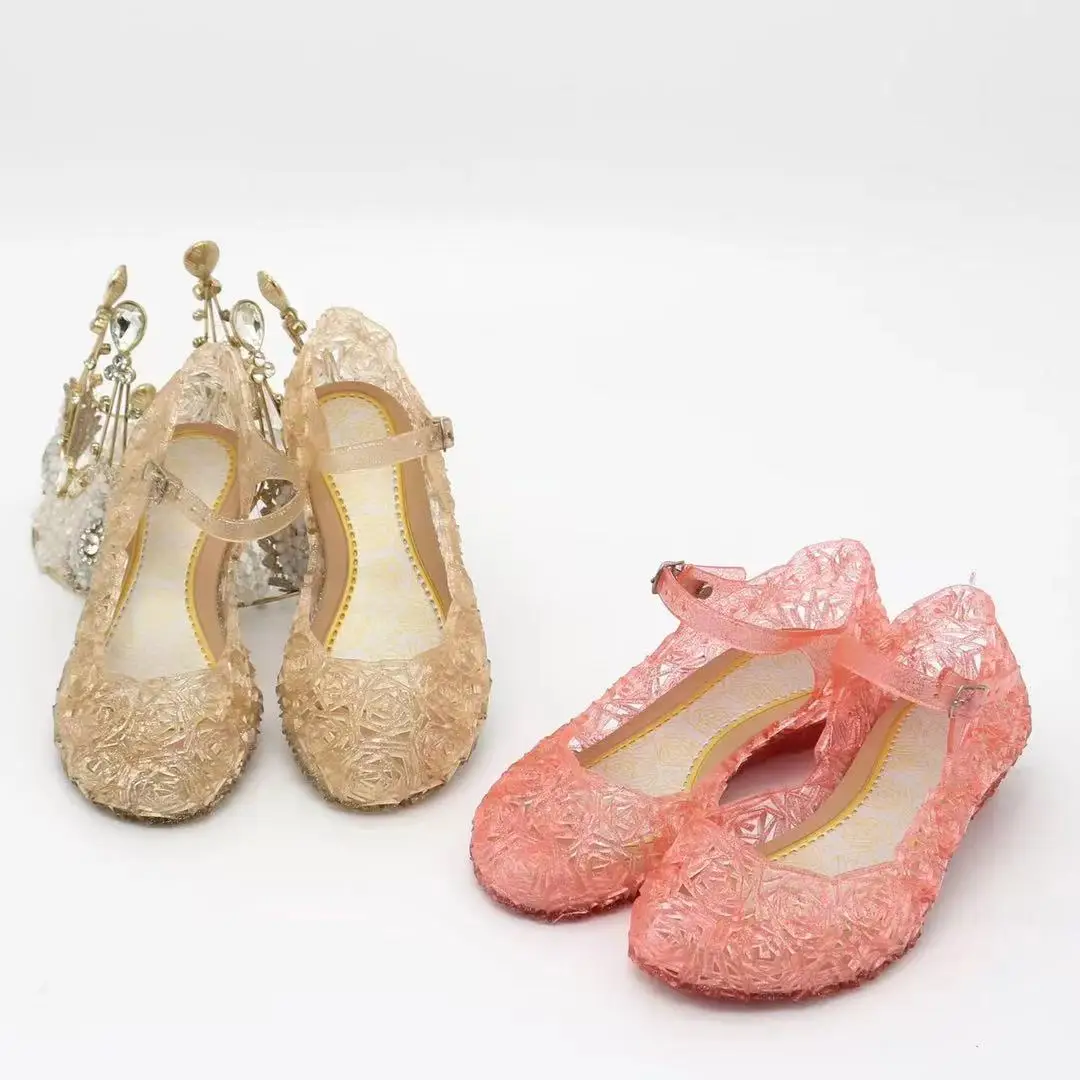 Girls Low Heel Princess Shoes Children New Summer Sandals Girls PVC Jelly Shoes Cinderella Crystal Shoes Kids Slope Heel Sandals detail