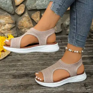 2026 Summer New Women's Open toed Sandals Outdoor Fashion Breathable Comfortable Slope Heel Casual Sandals product view