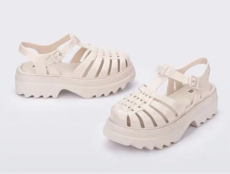 Women's Jelly Shoes Fashion Ladies Slope Heel Sandals Versatile Beach Shoes Women Summer Sandals Matsuke Shoes Roman Sandals product view