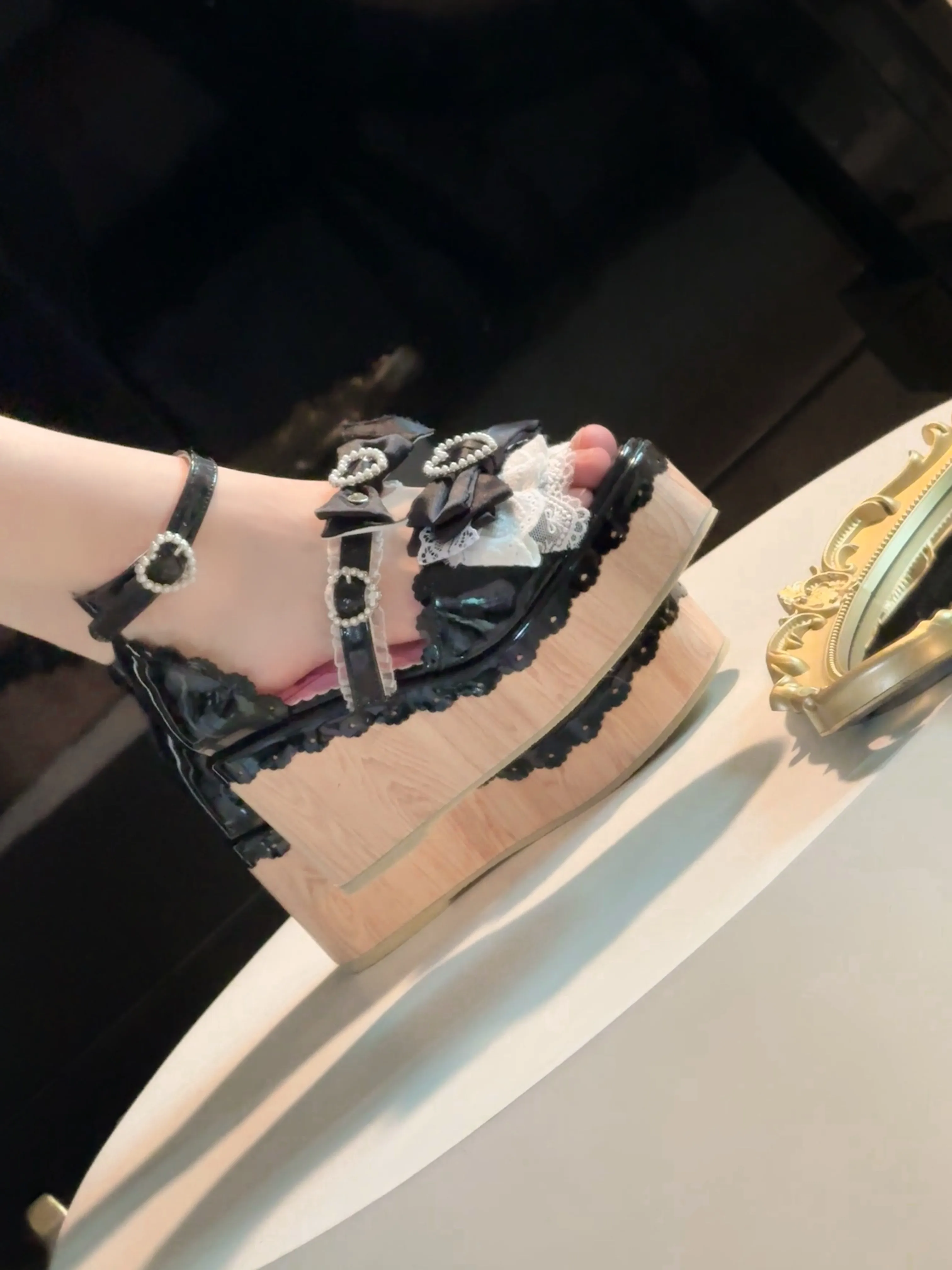 Y2K Millennium Lolita Original Design Slope Heel Open-toed Sandals Japanese Girl Ancient Feeling Sweet Bow Lo Shoes detail