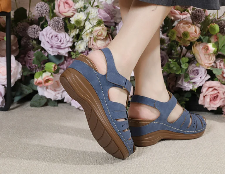 Summer New Slope Heel Baotou Sandals Large Women's Shoe Item Number- detail