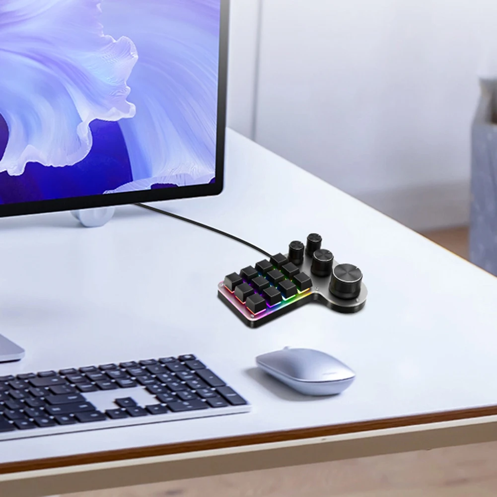Programmable Customized Keyboard RGB 12 Keys 4 Knob Macro Keypad Hot-swap USB Wired/Bluetooth-Compatible Mechanical Keyboard detail