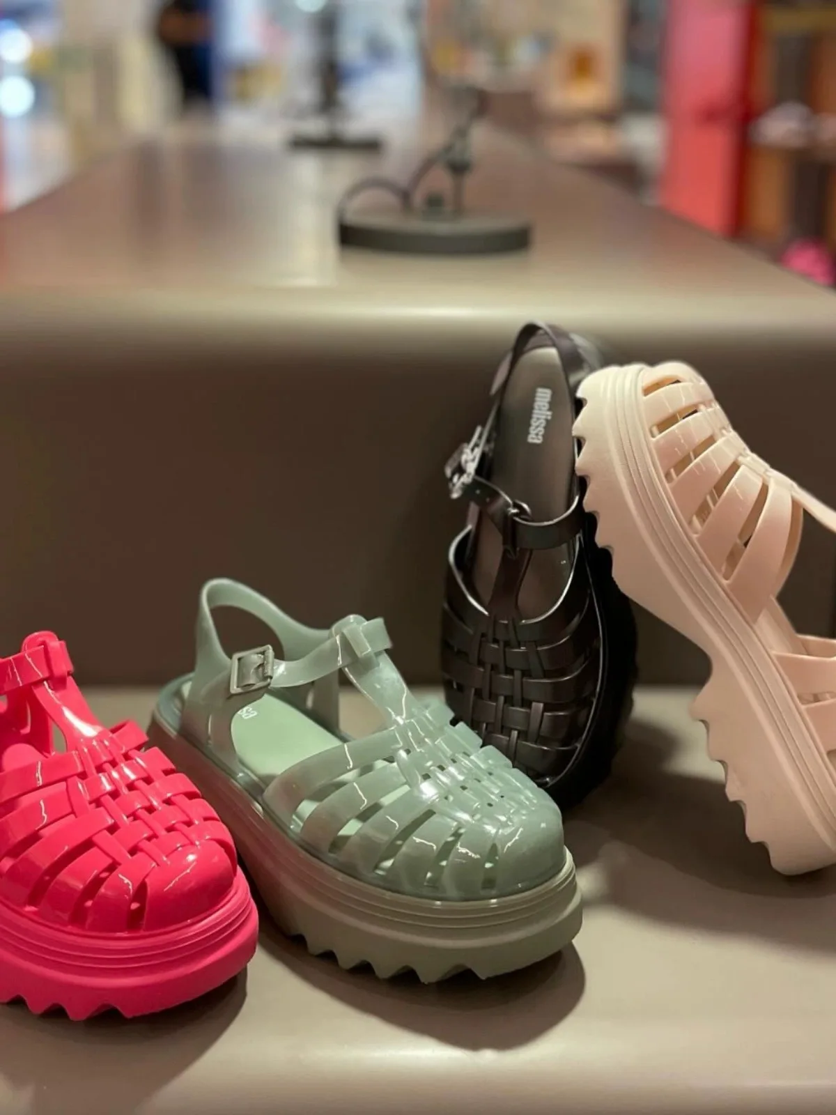 Women's Jelly Shoes Fashion Ladies Slope Heel Sandals Versatile Beach Shoes Women Summer Sandals Matsuke Shoes Roman Sandals detail
