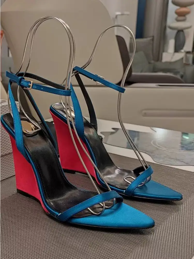 2025 Summer New Slope Heel Pointed High Heel Sandals Wedding Fashion Show Party Women's 34-44 Large Sandals product view