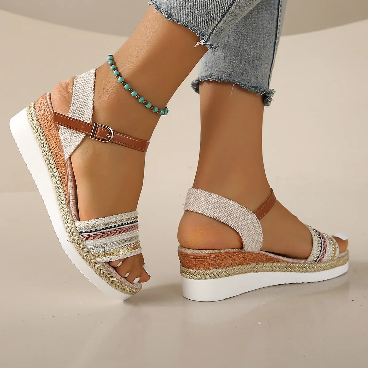 Summer New Large Size Slope Heel Thick Bottom Women Sandals Woven Strap Direct Sale from Factory Polyurethane Shoe Sole detail