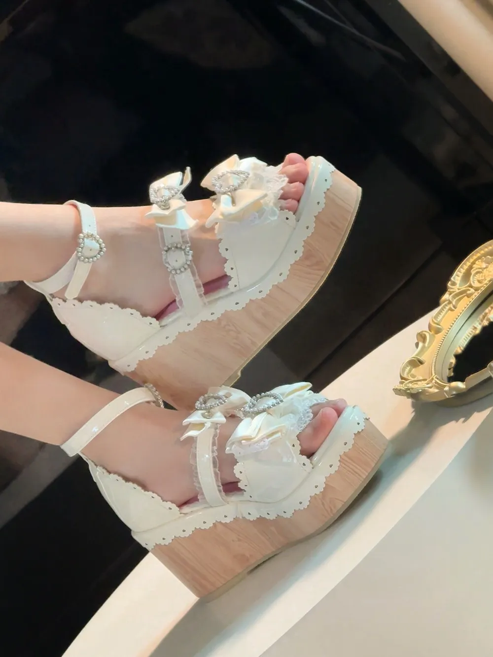 Y2K Millennium Lolita Original Design Slope Heel Open-toed Sandals Japanese Girl Ancient Feeling Sweet Bow Lo Shoes detail