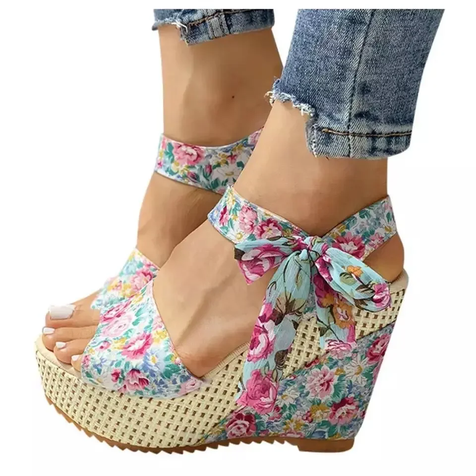 Summer New Fashion Slope Heel Fish Mouth Women's Sandals Party Lace Lace Strap Waterproof Platform Thick soled High Heels detail