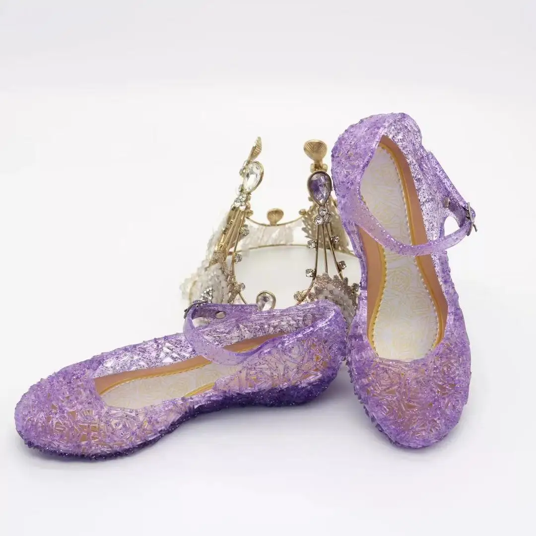 Girls Low Heel Princess Shoes Children New Summer Sandals Girls PVC Jelly Shoes Cinderella Crystal Shoes Kids Slope Heel Sandals detail