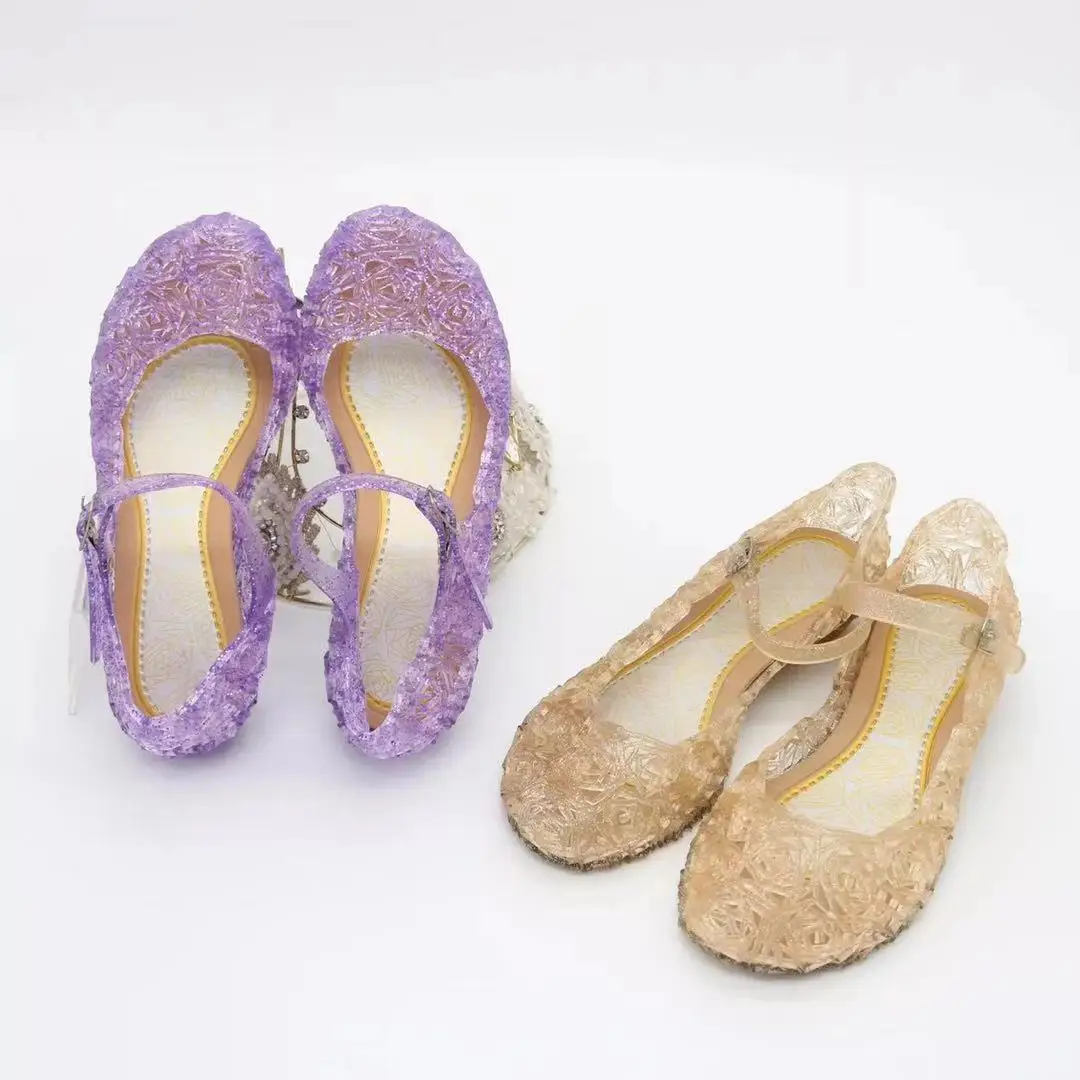 Girls Low Heel Princess Shoes Children New Summer Sandals Girls PVC Jelly Shoes Cinderella Crystal Shoes Kids Slope Heel Sandals detail