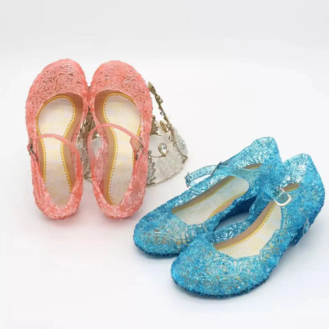 Girls Low Heel Princess Shoes Children New Summer Sandals Girls PVC Jelly Shoes Cinderella Crystal Shoes Kids Slope Heel Sandals detail