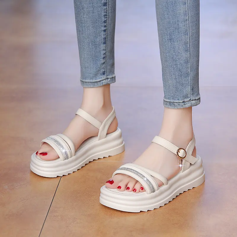 **Summer New Comfortable Round Head Thick Bottom Slope Heel Sandals Fashionable/Elegant Water Diamond Fish Mouth Sandals Women