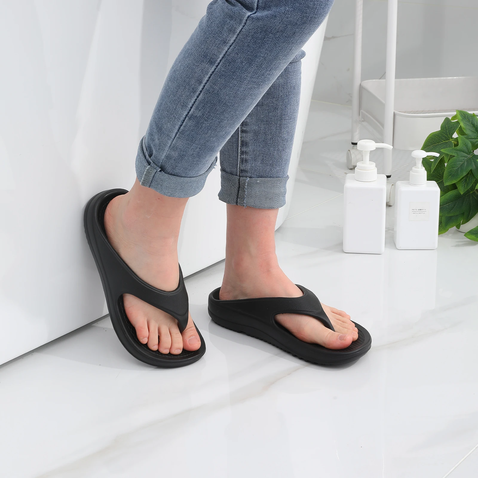 Bebealy Women Orthopedic Slippers With Arch Support Outdoor Men Slippers Soft Antiskid Home Slippers Indoor EVA Cloud Slippers detail