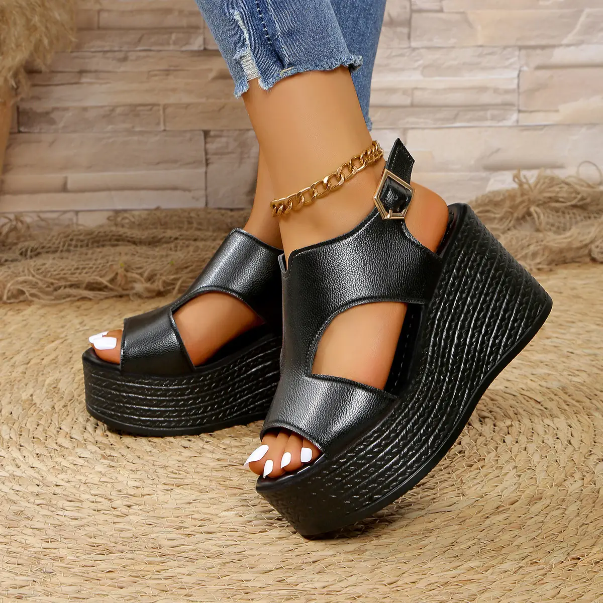 Open-toe Slope Sandals Leather Strap Roman Shoes 2025 Summer Fashion Lightweight Thick Sole Non-slip High Heels Women's Shoes product view