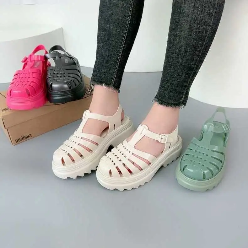 Women's Jelly Shoes Fashion Ladies Slope Heel Sandals Versatile Beach Shoes Women Summer Sandals Matsuke Shoes Roman Sandals product view