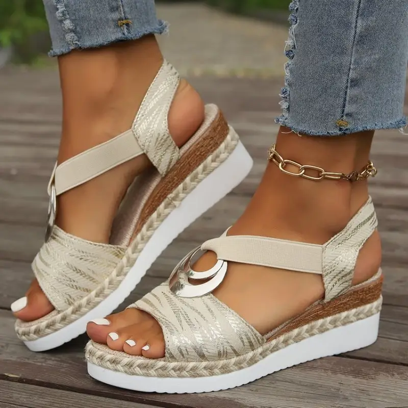 New Sandals Fashion Thick Soled Versatile Women Shoe Summer New Luxury Sexy High Heels Slope Heels Simple Classic Slippers 2026 product view