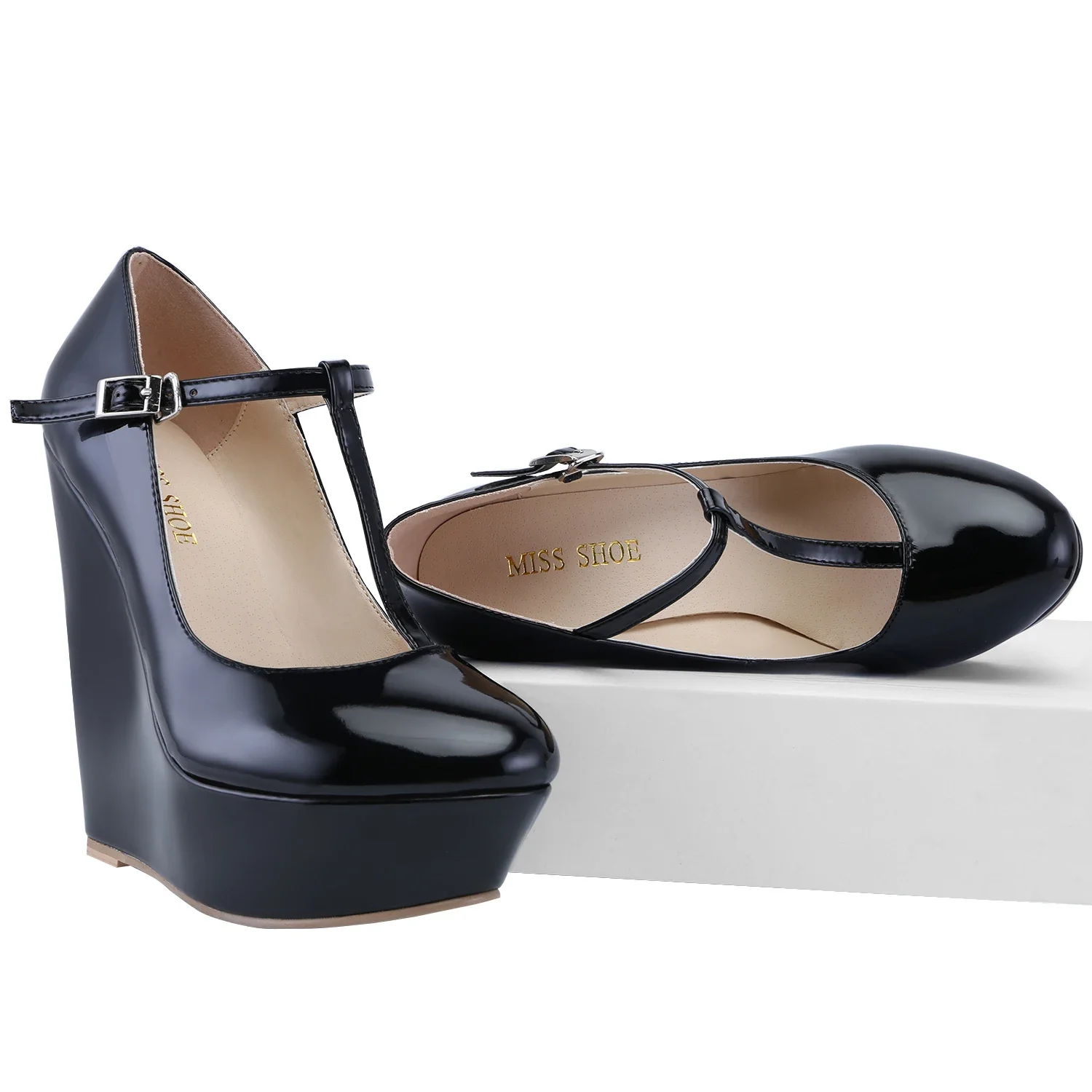 Women Pumps 2026 New Autumn Winter 14cm Round Toes Platform Wedge High Heels T-Strap Gladiator Ladies Dress Party Wedding Shoes detail