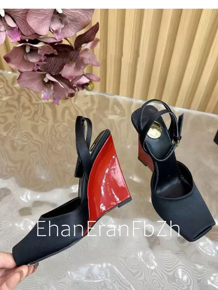 Summer New Slope High Heel Sandals Fish Mouth Thick Bottom High Heel Shoes Fashion Party Sexy Women's Large Sandals detail