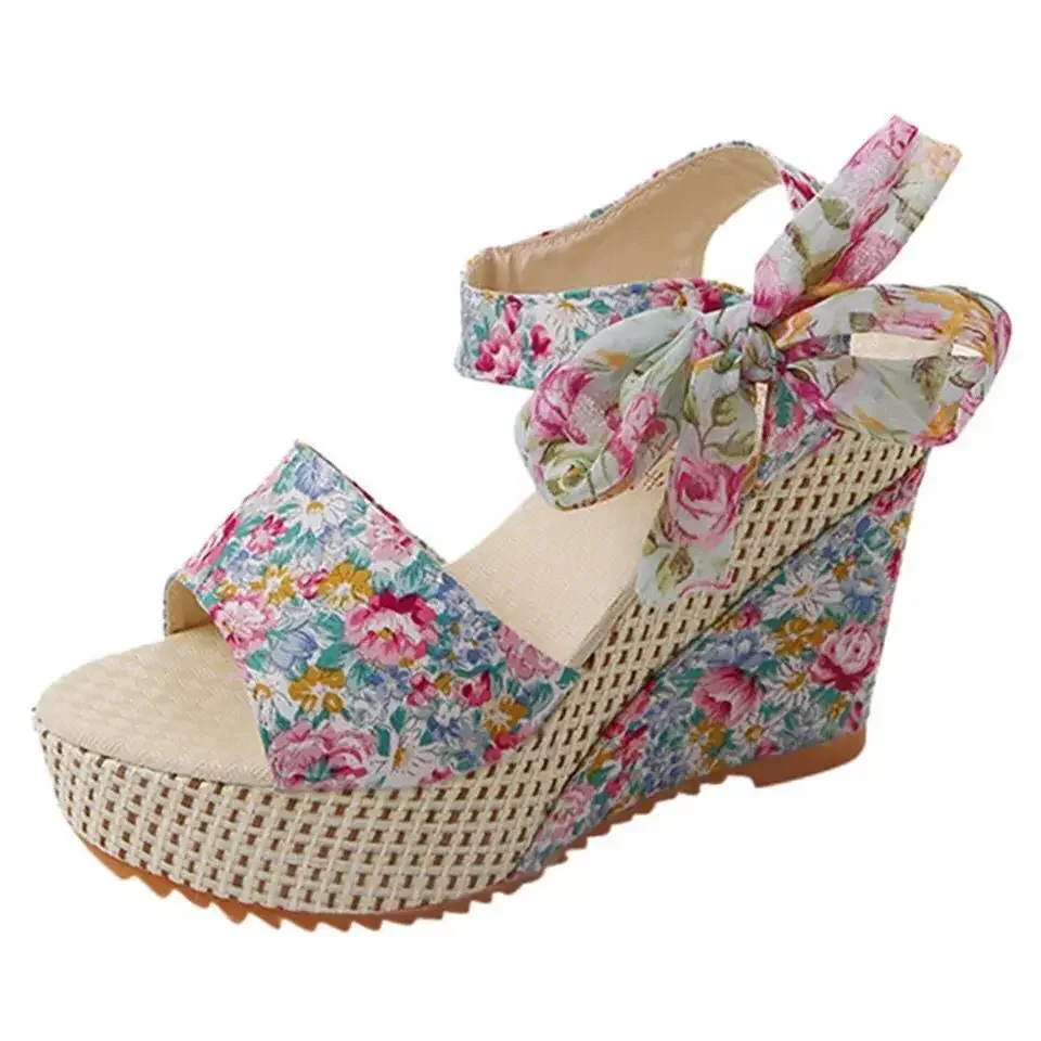 Summer New Fashion Slope Heel Fish Mouth Women's Sandals Party Lace Lace Strap Waterproof Platform Thick soled High Heels detail