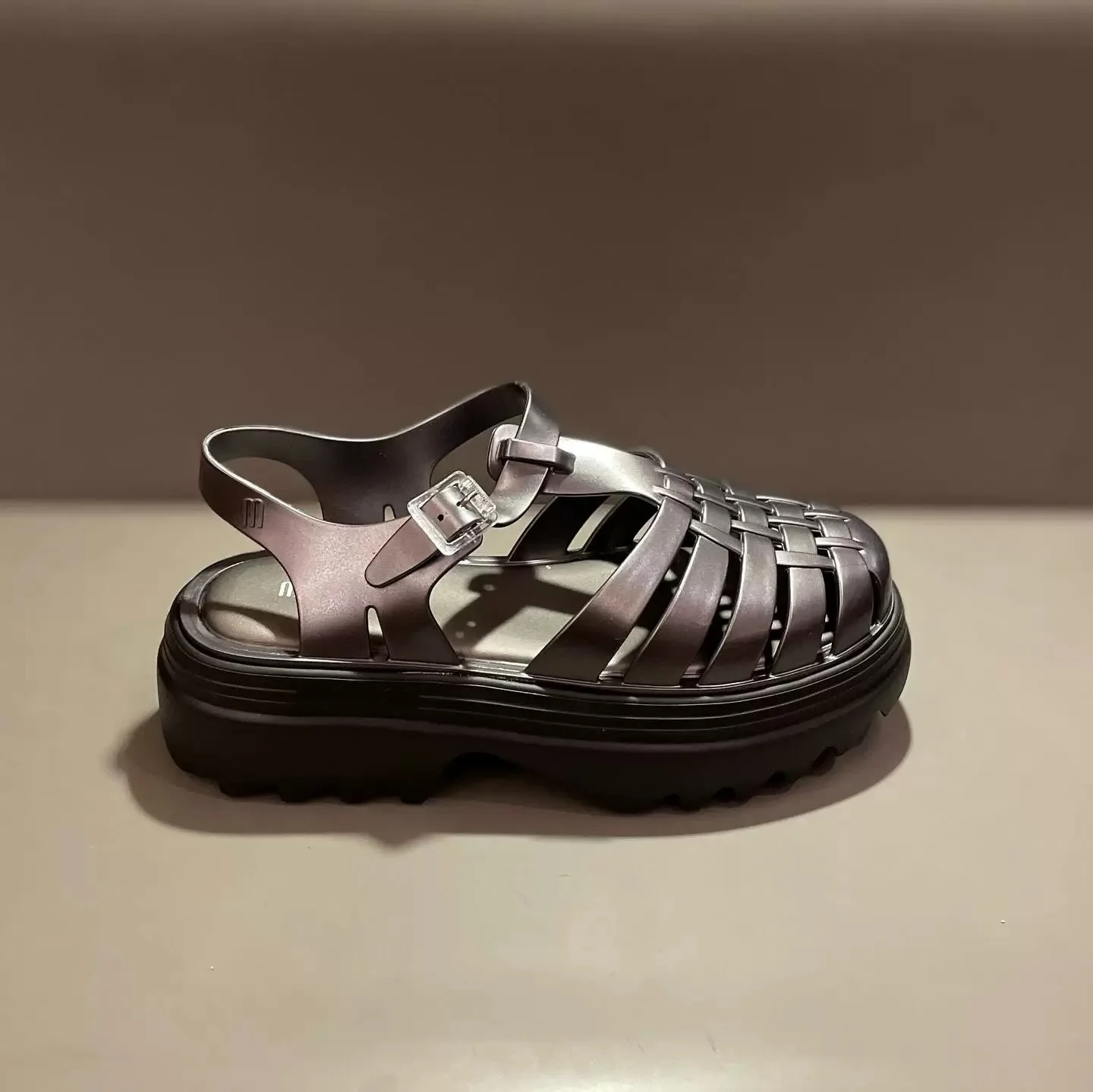 Women's Jelly Shoes Fashion Ladies Slope Heel Sandals Versatile Beach Shoes Women Summer Sandals Matsuke Shoes Roman Sandals detail