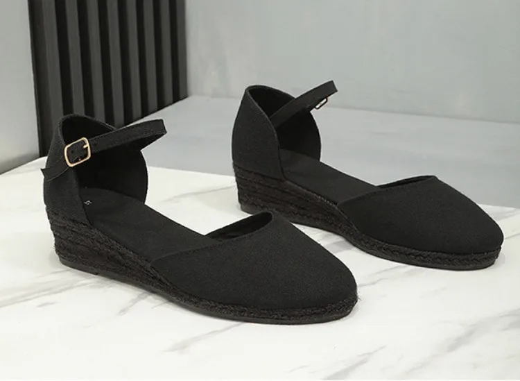 Baotou Sandals for Women's 2026 Summer Grass Woven Hemp Rope Slope Heel Shoes Women Round Toe Thick Sole Buckle Womens Sandals detail