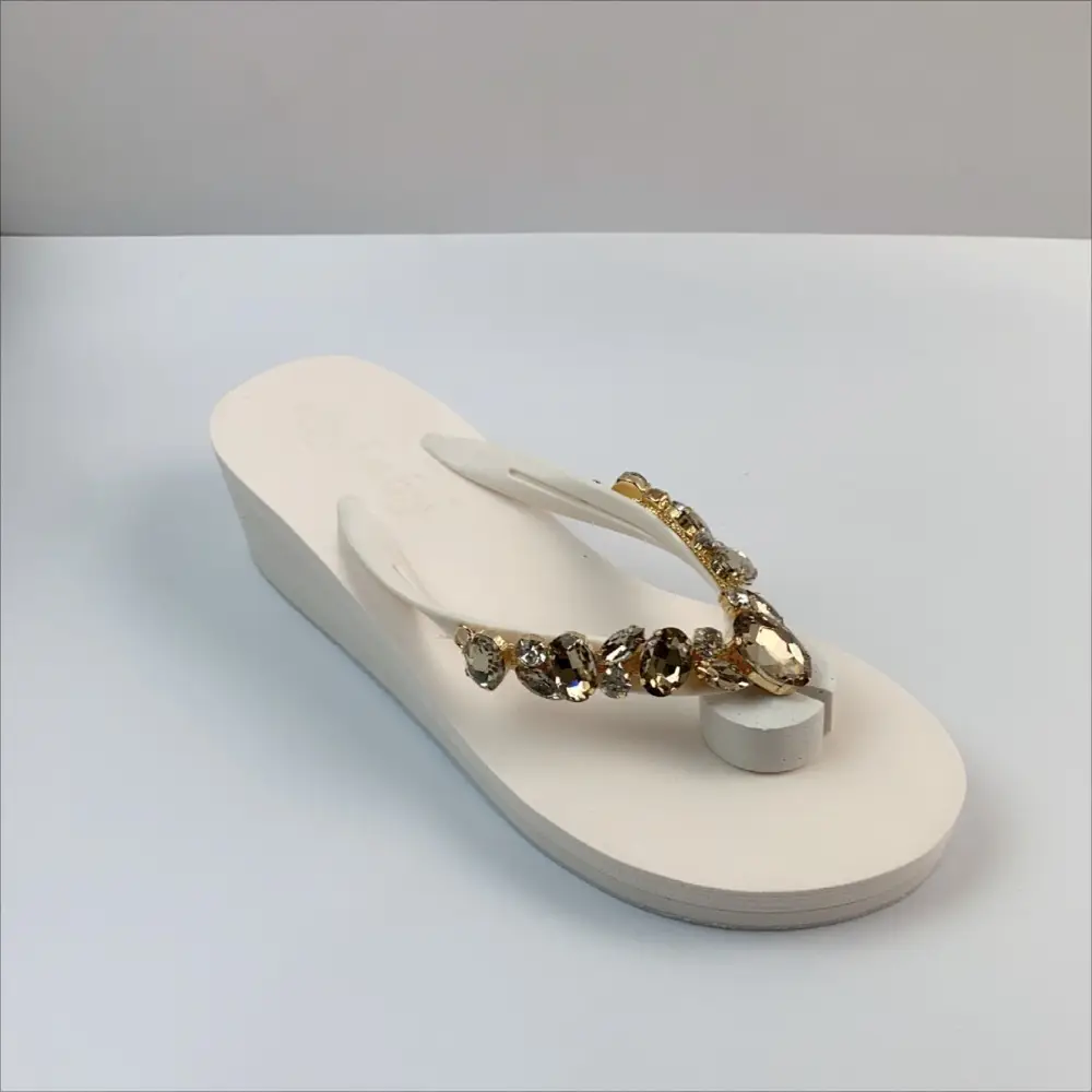 Diamond Slippers Women Summer Outdoor Wear Beach Shoes Sandals Womens Sexy Shoes Slope Heel Flip Flops for Women Chanclas Mujer product view