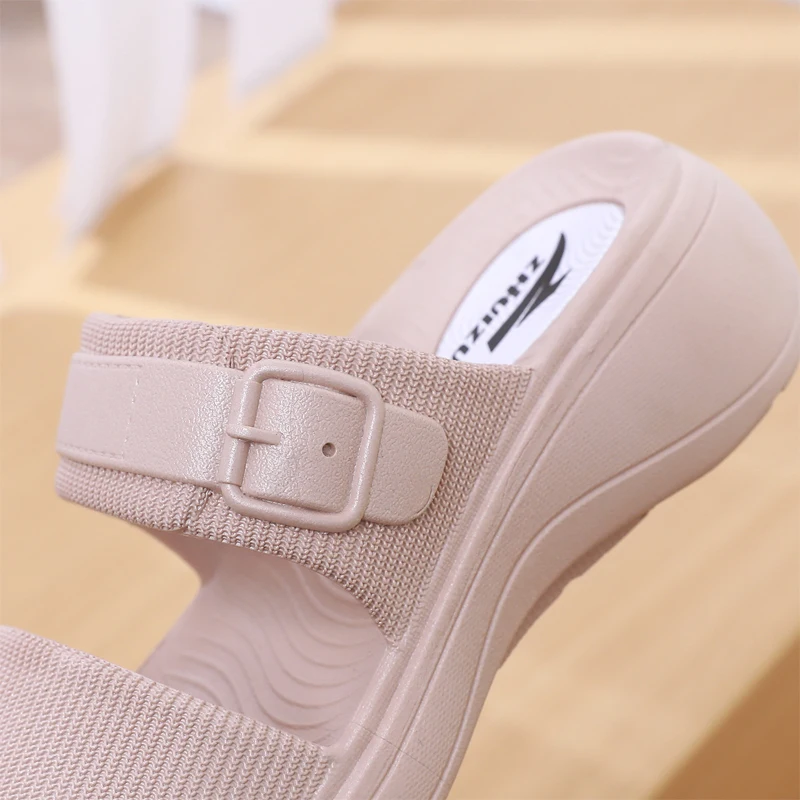 Smart Foot Thick Heel Sandals Fashion Slope Heel Summer New Indoor Anti-Slip Heightening Beach Cool Sandals Casual Style Holl... detail