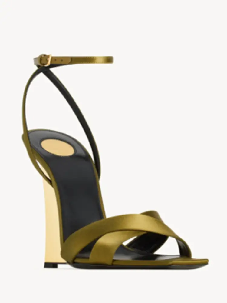 2025 Summer New Slope Heel Pointed High Heel Sandals Wedding Fashion Show Party Women's 34-44 Large Sandals product view