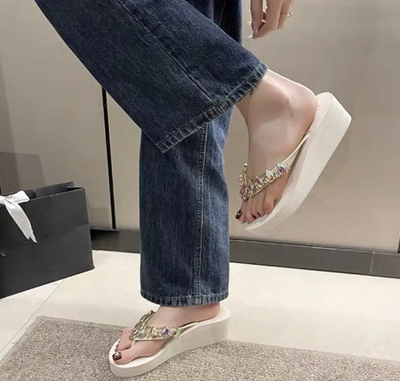 Rhinestone Women's Sandals Summer Outdoor Wear Heightening Slope Heel Beach Sandals Slip-On Anti-Slip product view