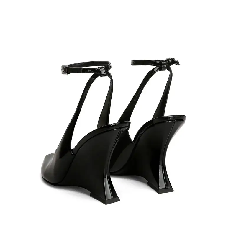 Ladies Summer Slope Heel Fish Mouth Sandals Thick High Heels Black Comfortable Large Toothed Sandals product view