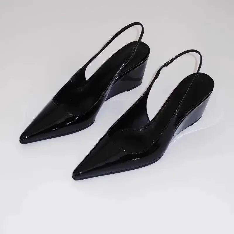 New Shallow Mouth Pointed Toe Single Shoes Women Wear Soft Leather Temperament Wedge Heel Baotou Sandals in Summer detail