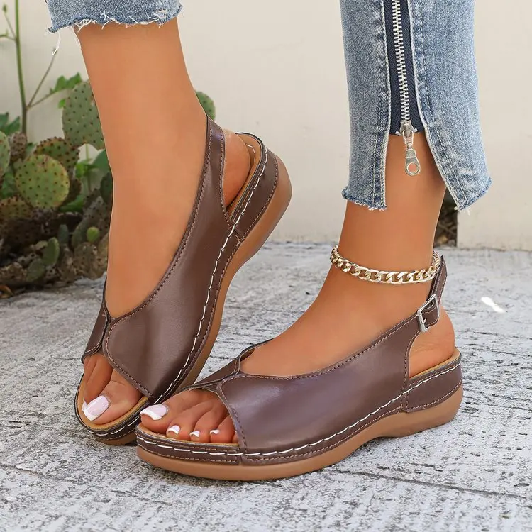 Summer Hot Selling Comfortable Thick Bottom Fish Mouth Beach Casual Sandals for Women Fashion New Elegant Slope Heel Sandals detail