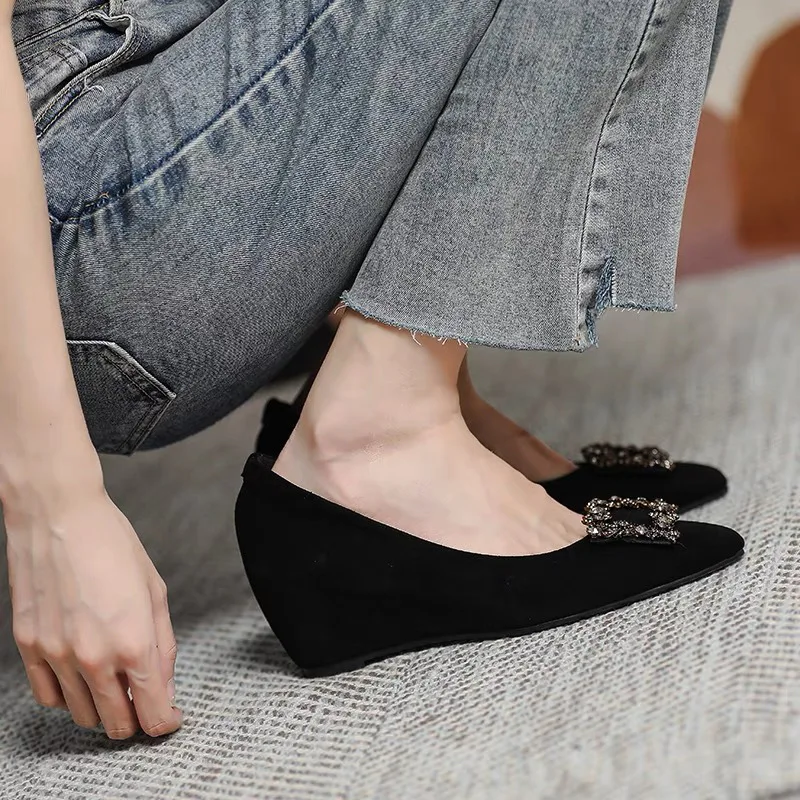 Slope Heel Fashion Shoes Women Spring New Water Diamond Pointed Shallow Mouth Soft Sexy High Heels Women Black Retro Footwear 43 detail
