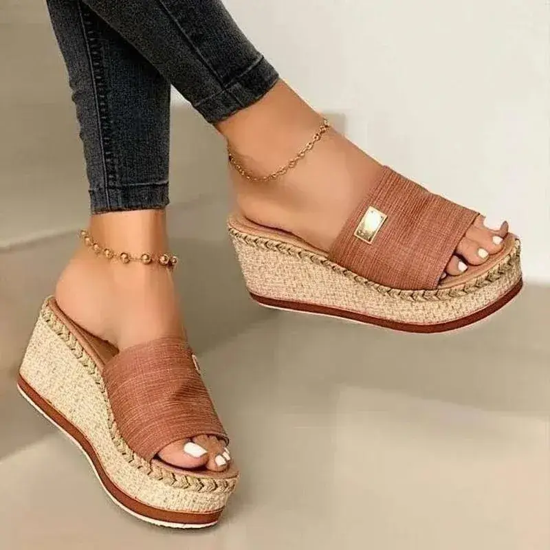 Womens High Heels Sandal Thick Bottom Casual Shoes Ladies Leisure Summer Wedges Sandals Woman Shoes Women Platform Mules Slipper product view