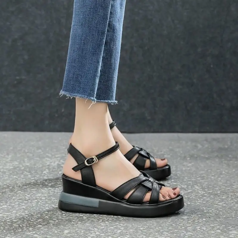 Summer NewWomens Sandals Casual Retro Hollow Button Sandals Womens Opentoe Sandals Fashion Comfortable Slope Heel Sandal product view