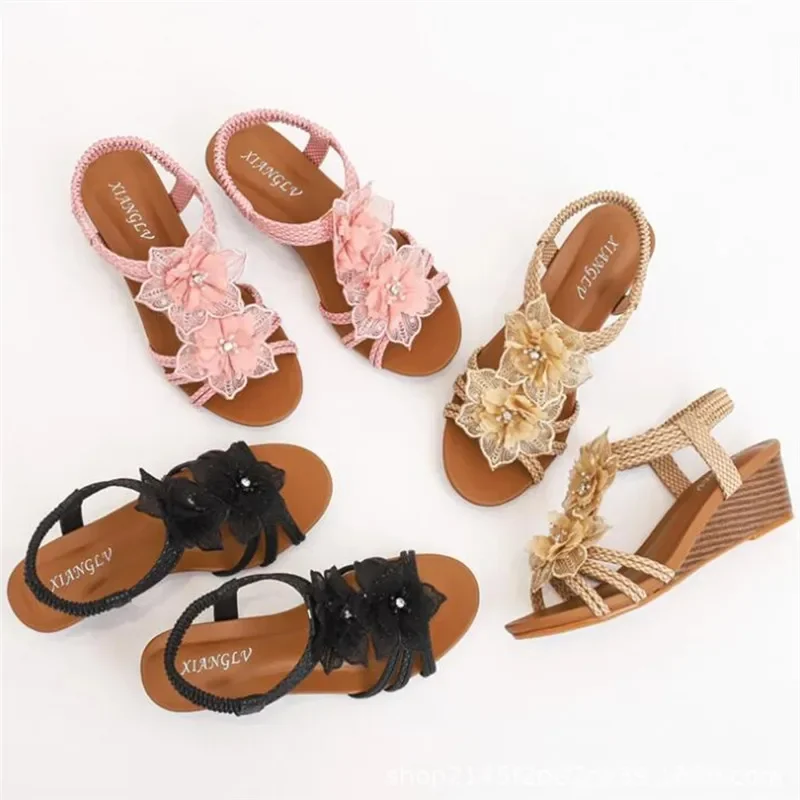 Slope Heel Roman Women Summer Fashion and Generous Highend Bohemian Retro Flowers Holiday Sandals Womens Shoes detail