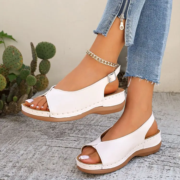 Summer Hot Selling Comfortable Thick Bottom Fish Mouth Beach Casual Sandals for Women Fashion New Elegant Slope Heel Sandals detail