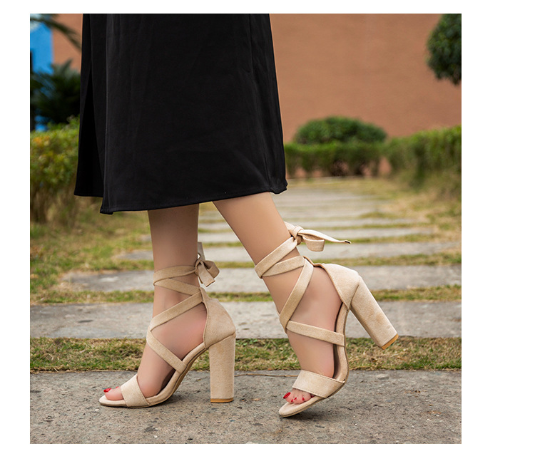 Ladies Sandals Women Sandals Lace up Luxury Designer Heeled Sandals for Women detail