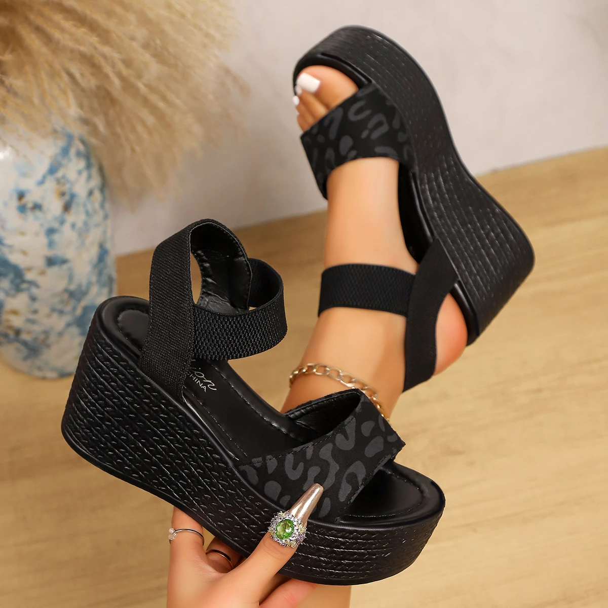 Womens Wedge High Heel Peep Toe Sandals Leopard Platform Sandals Ladies Thick Sole Summer Shoes Espadrilles Zapatillas Mujer detail
