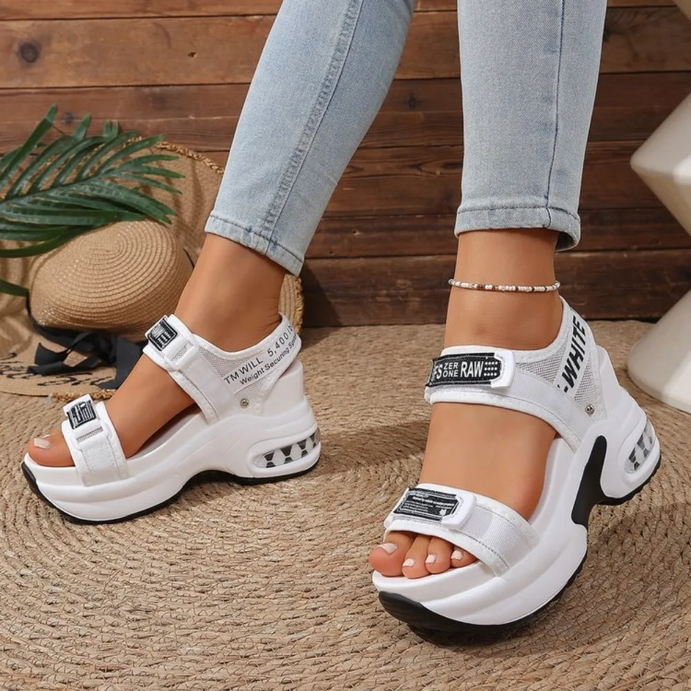Summer New Women Sport Sandals Fashion Slope Elevated Platform Shoes Girls Outdoor Leisure High Heeled Fish Mouth Sandals detail