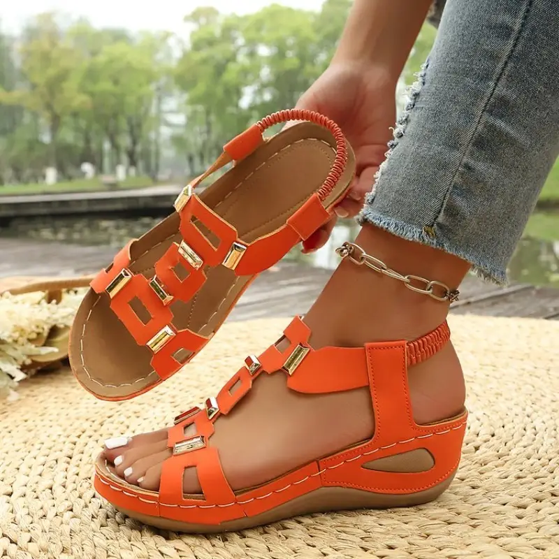 Fashion New Style Comfortable Slope Heel Beach Sandals Spring and Autumn Round Head Sexy and Elegant Casual Sandals for Women's