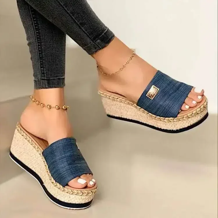 Womens High Heels Sandal Thick Bottom Casual Shoes Ladies Leisure Summer Wedges Sandals Woman Shoes Women Platform Mules Slipper detail