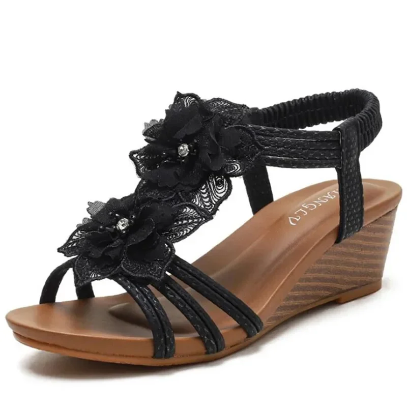 Slope Heel Roman Women Summer Fashion and Generous Highend Bohemian Retro Flowers Holiday Sandals Womens Shoes detail