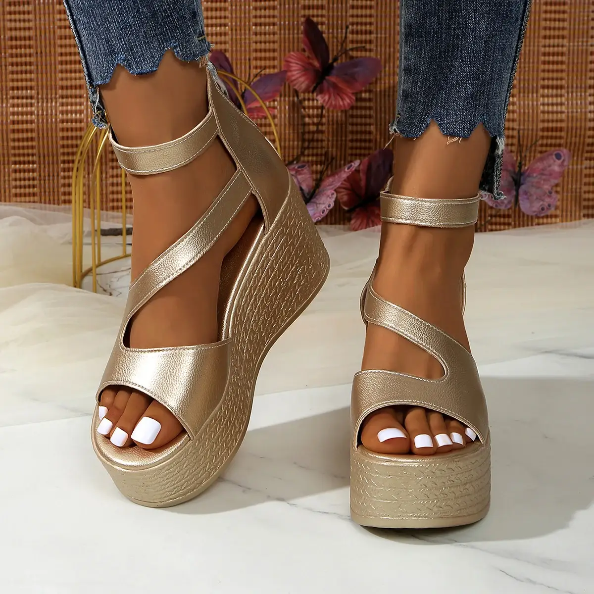 Slope Heel Sandals Summer Fashion Lightweight Thick Sole NonSlip High Heels Womens Shoes Back Zipper Leather Roman Shoes product view