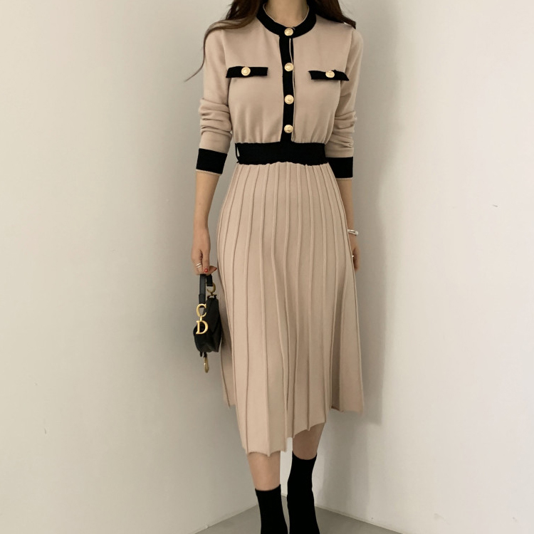 Knitwear Manufacturers Custom Elegant Womens Knit Slim a Line High Waist Pleated Dress Women Soft Ladies Long Sweater Dress detail