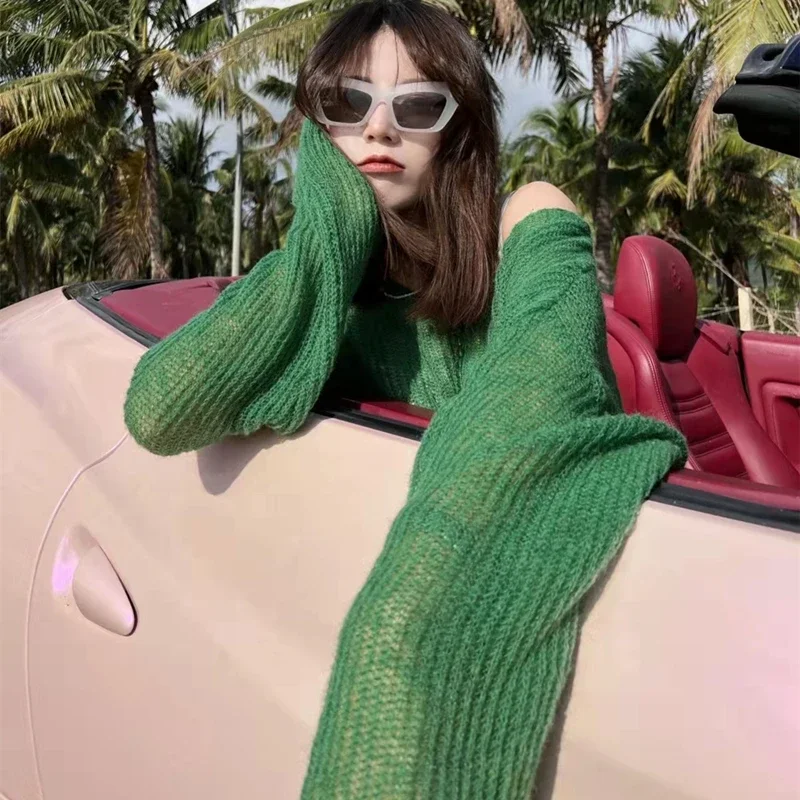 Simple Hollow Out Lightweight Long Sleeved Knitted Sweater Spring New Solid Color Womens Pullover Summer Sunscreen Knitted Tops detail